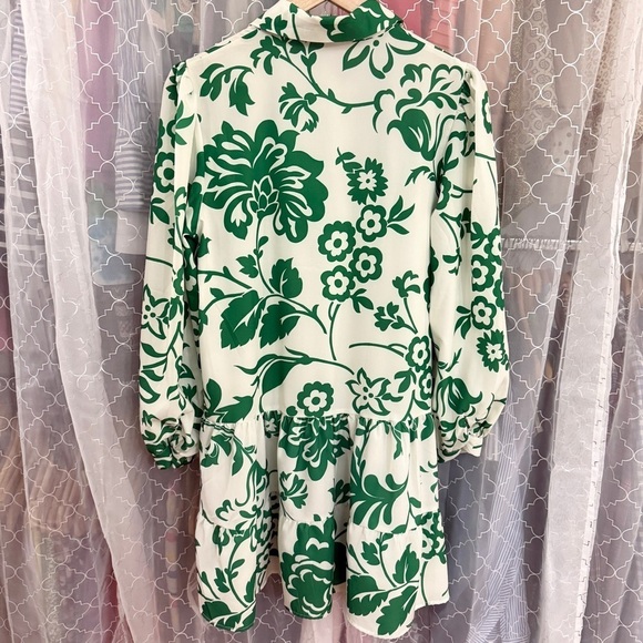 Sunday up Green Floral Ruffle Hem Montecito Dress Small - Picture 7 of 9